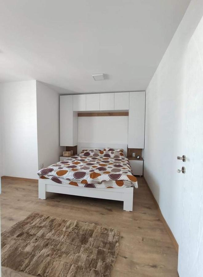 Bjanka Square Apartments Skopje Luaran gambar