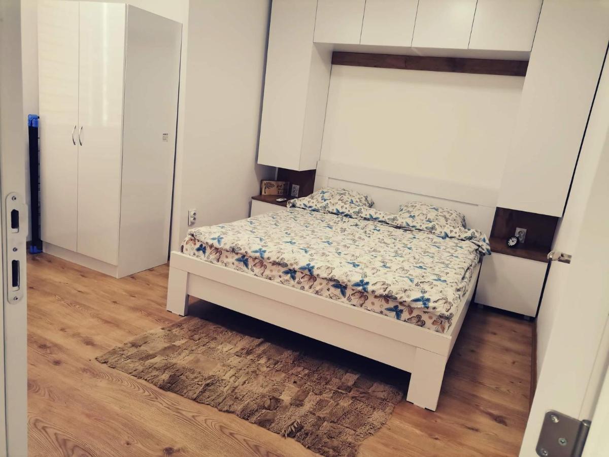 Bjanka Square Apartments Skopje Luaran gambar